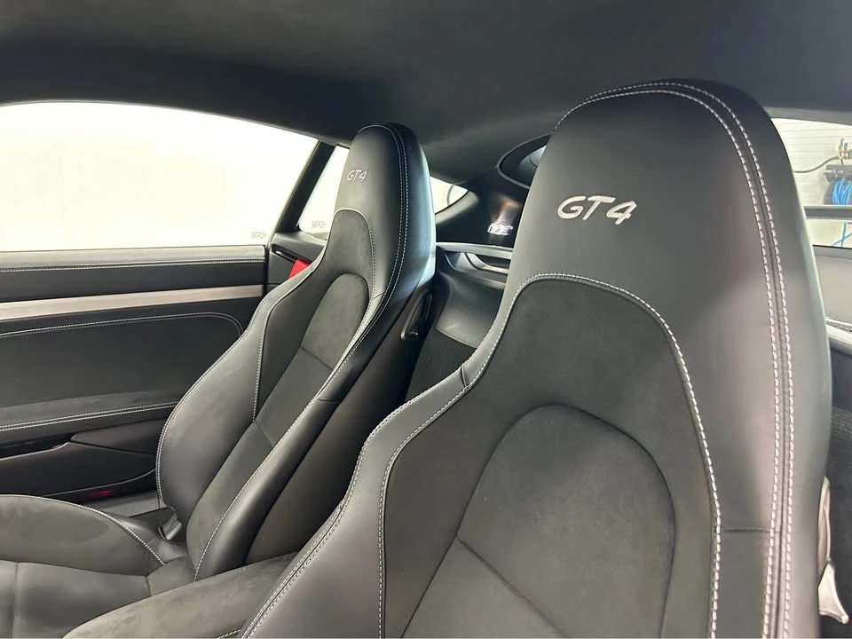 2022 Porsche 718 Cayman - Image 10 of 13
