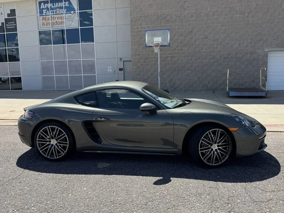 2022 Porsche 718 Cayman - Image 5 of 19