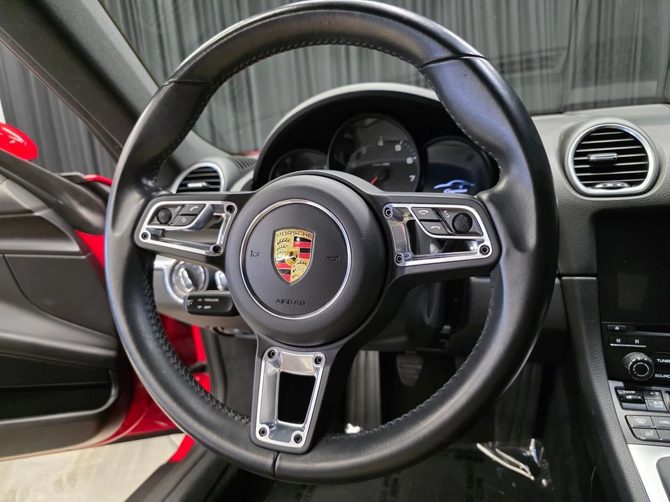 2022 Porsche 718 Cayman - Image 25 of 31