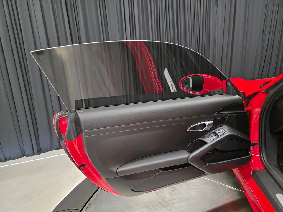 2022 Porsche 718 Cayman - Image 16 of 31