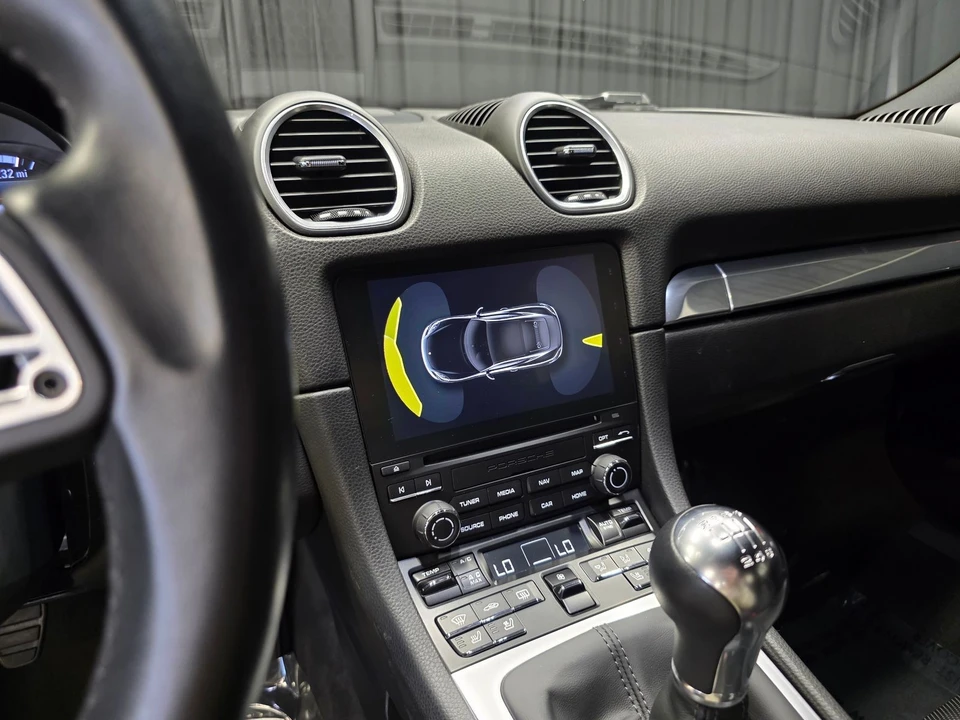 2022 Porsche 718 Cayman - Image 28 of 31