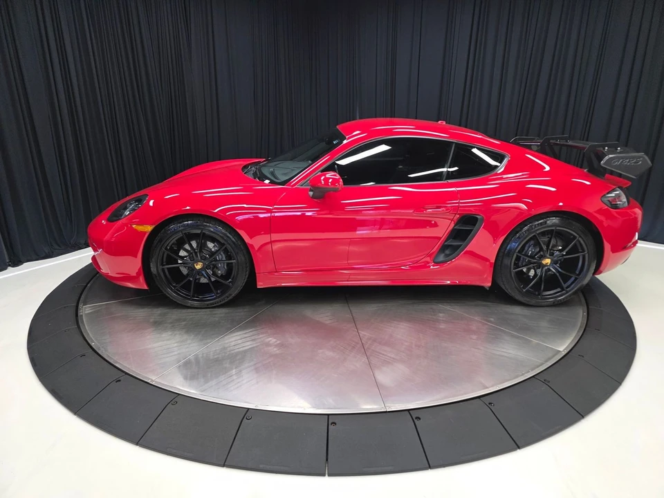 2022 Porsche 718 Cayman - Image 9 of 31