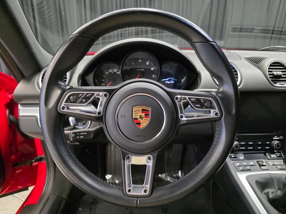 2022 Porsche 718 Cayman - Image 24 of 31