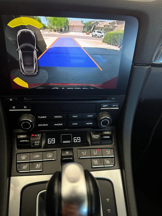 2022 Porsche 718 Cayman - Image 9 of 13