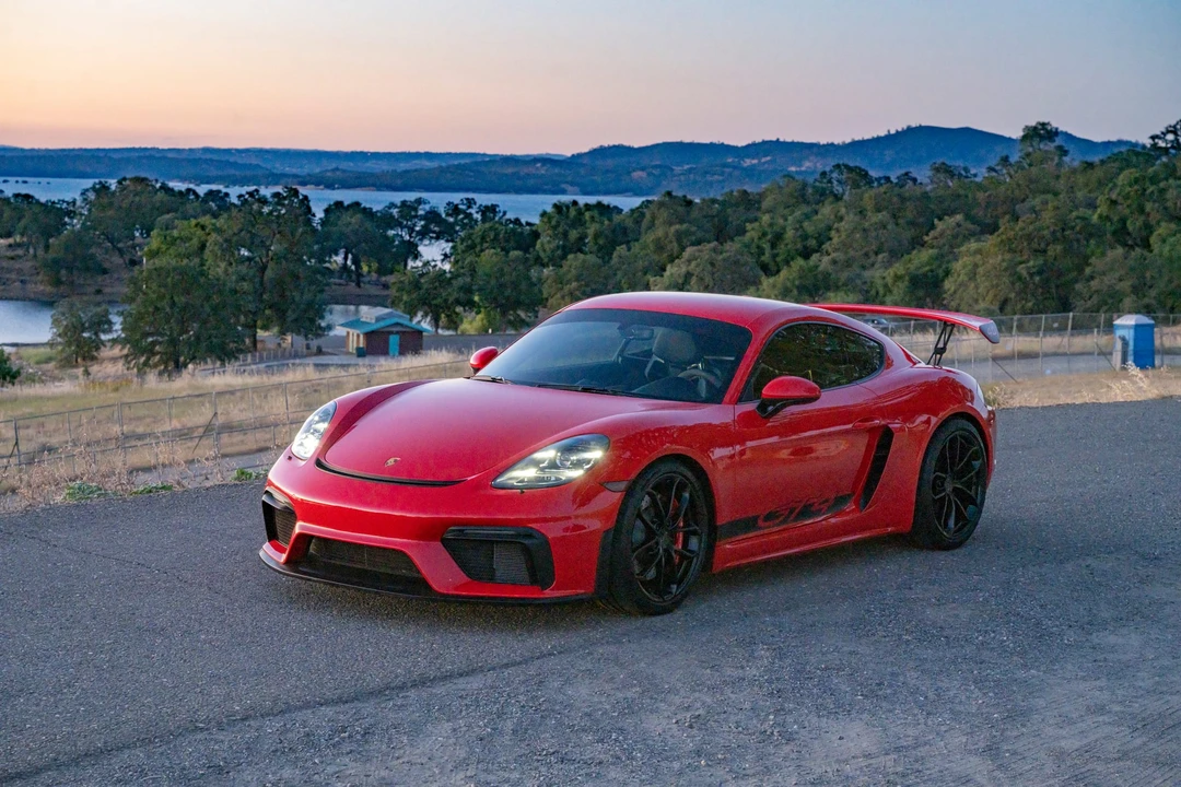 2022 Porsche 718 Cayman GT4 - Image 31 of 31