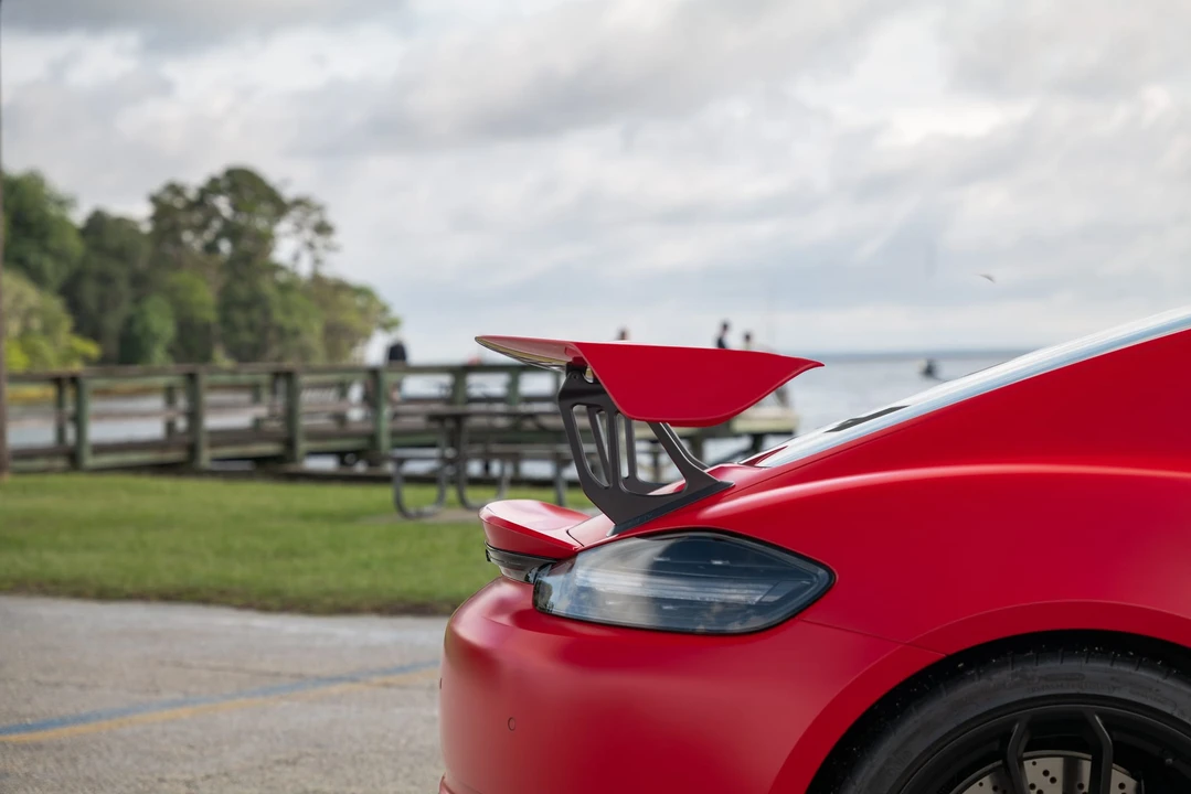 2022 Porsche 718 Cayman GT4 - Image 15 of 31