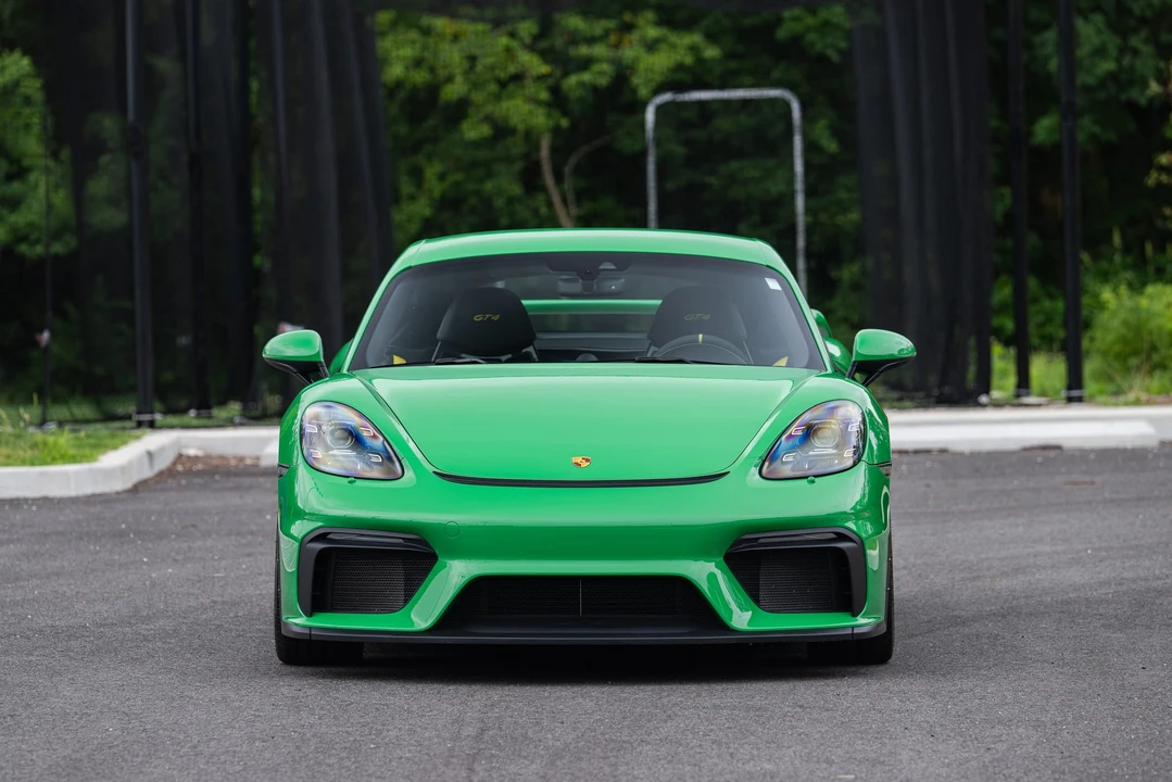 2022 Porsche 718 Cayman GT4 - Image 26 of 31