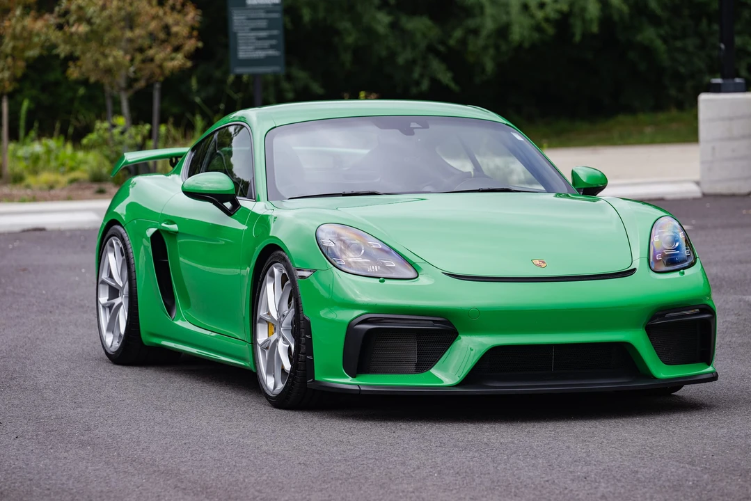 2022 Porsche 718 Cayman GT4 - Image 24 of 31