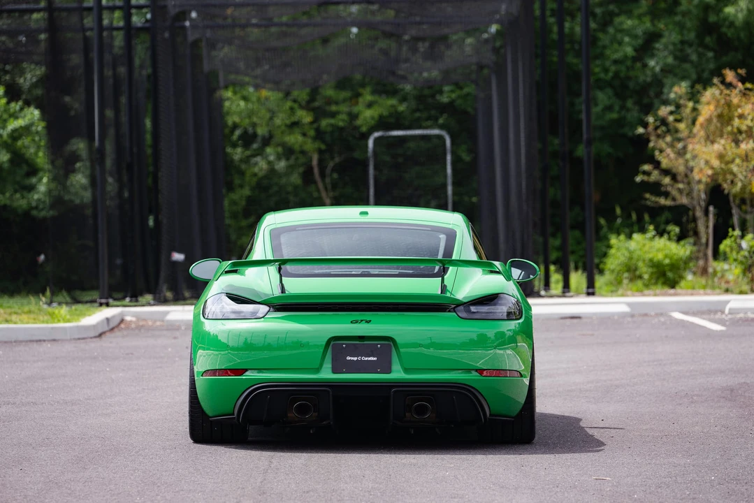 2022 Porsche 718 Cayman GT4 - Image 13 of 31