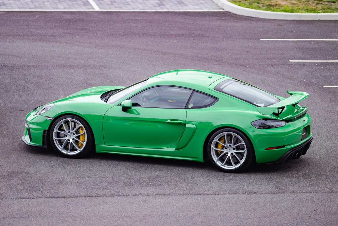 2022 Porsche 718 Cayman GT4 - Image 31 of 31