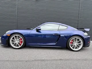 2022 Porsche 718 Cayman GT4 - Image 9 of 31