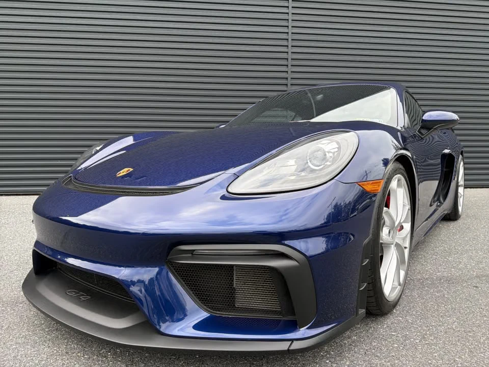 2022 Porsche 718 Cayman GT4 - Image 3 of 31