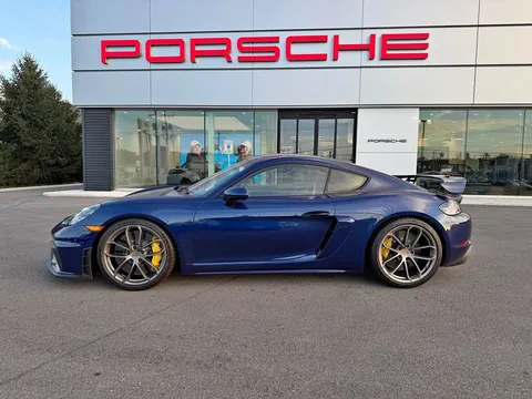 2022 Porsche 718 Cayman GT4