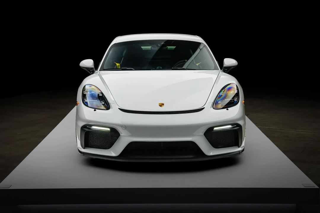 2022 Porsche 718 Cayman GT4 - Image 9 of 31