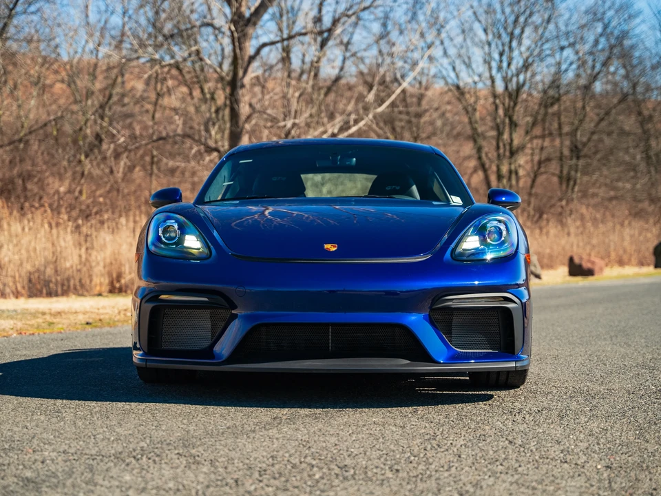 2022 Porsche 718 Cayman GT4 - Image 12 of 31