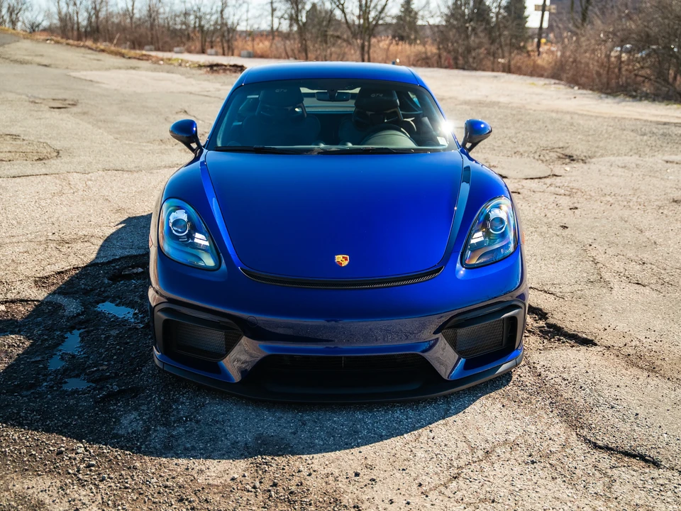 2022 Porsche 718 Cayman GT4 - Image 4 of 31