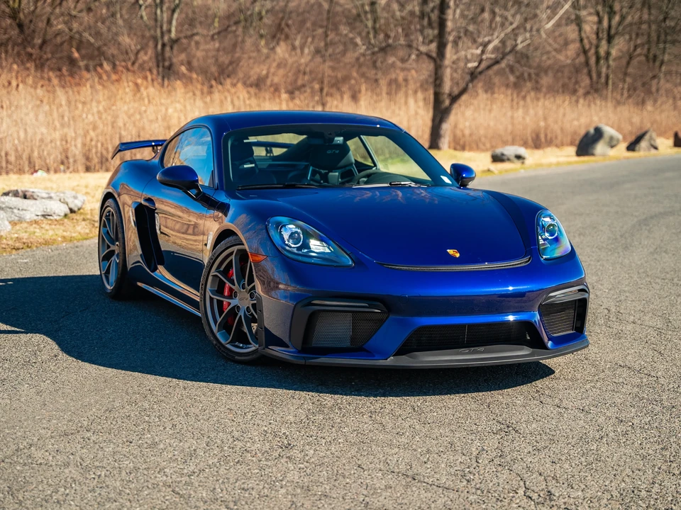 2022 Porsche 718 Cayman GT4 - Image 13 of 31