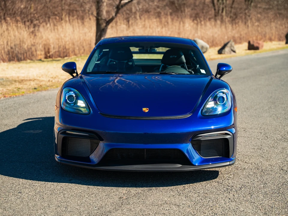 2022 Porsche 718 Cayman GT4 - Image 11 of 31