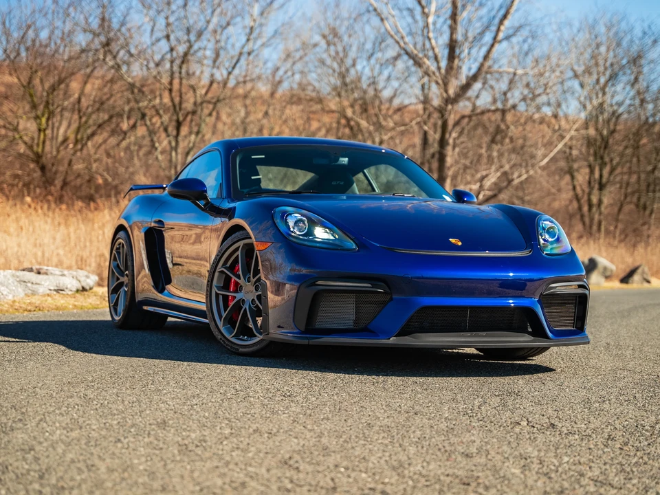 2022 Porsche 718 Cayman GT4 - Image 14 of 31