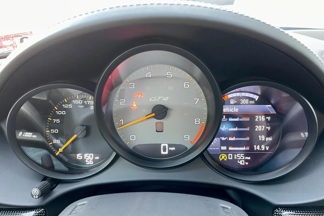 2022 Porsche 718 Cayman GT4 - Image 20 of 31