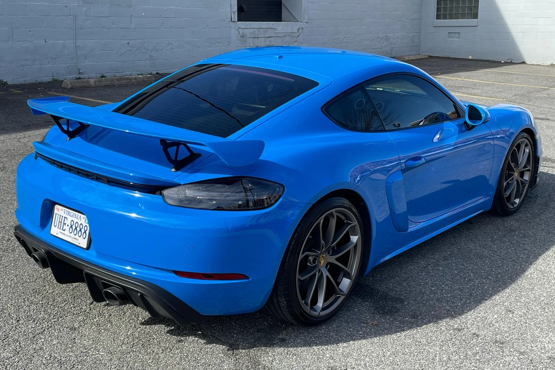 2022 Porsche 718 Cayman GT4 - Image 4 of 31