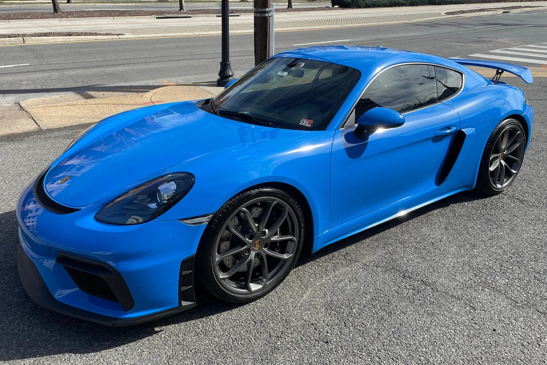 2022 Porsche 718 Cayman GT4 - Image 7 of 31
