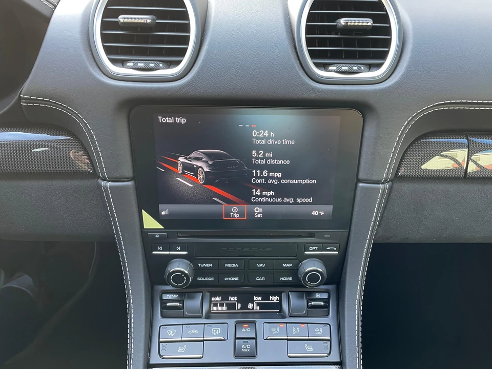 2022 Porsche 718 Cayman GT4 - Image 29 of 31
