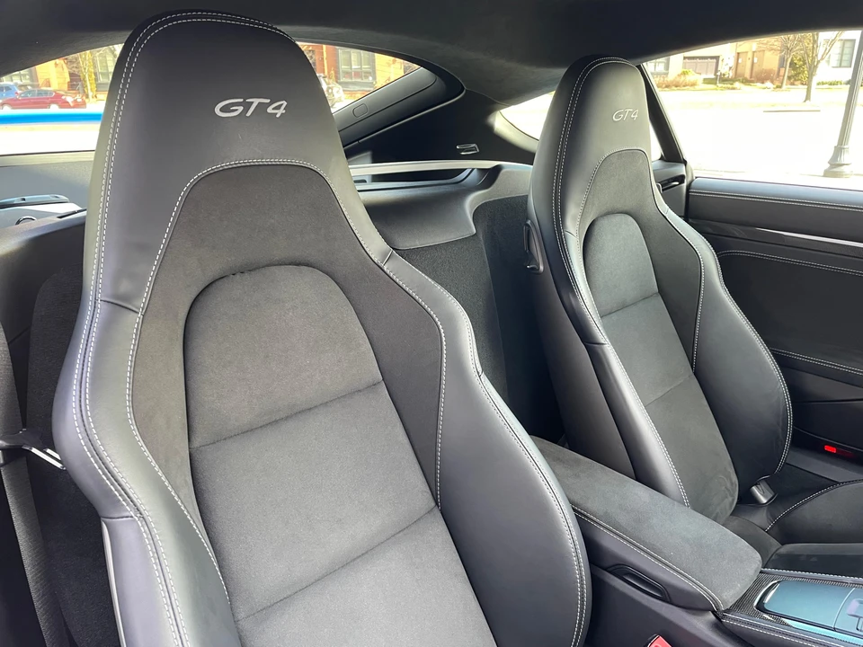 2022 Porsche 718 Cayman GT4 - Image 23 of 31