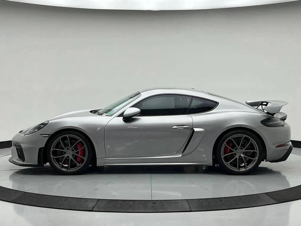 2022 Porsche 718 Cayman GT4 - Image 2 of 5