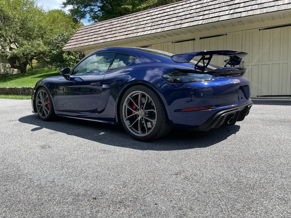 2022 Porsche 718 Cayman GT4 - Image 24 of 31