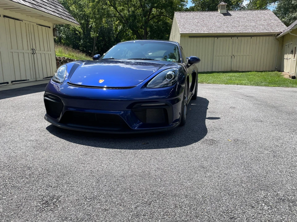 2022 Porsche 718 Cayman GT4 - Image 10 of 31