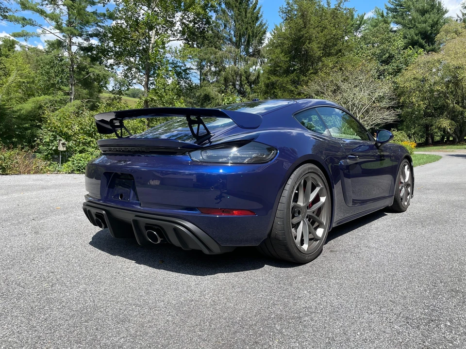 2022 Porsche 718 Cayman GT4 - Image 30 of 31