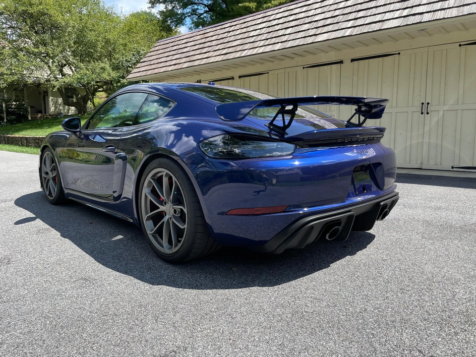 2022 Porsche 718 Cayman GT4 - Image 25 of 31