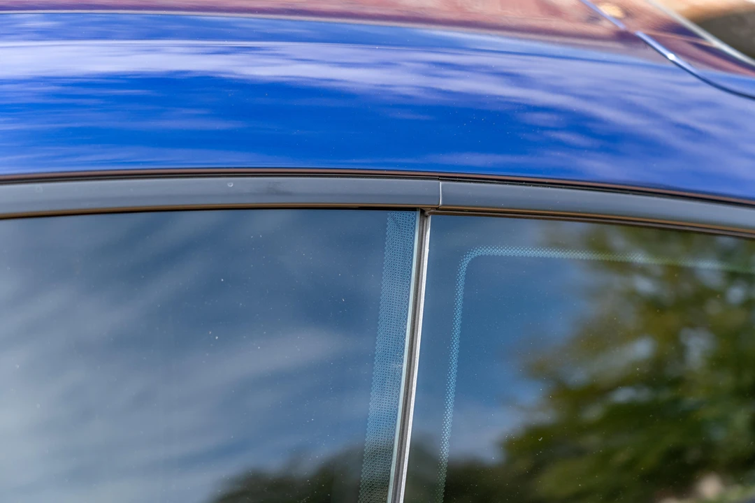 2022 Porsche 718 Cayman GT4 - Image 27 of 31