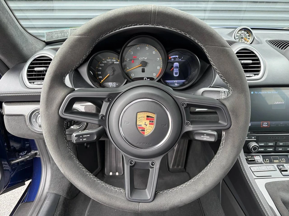 2022 Porsche 718 Cayman GT4 - Image 5 of 5