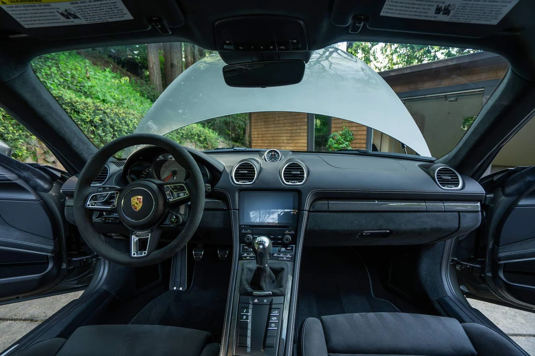 2022 Porsche 718 Cayman GTS 4.0 - Image 5 of 12