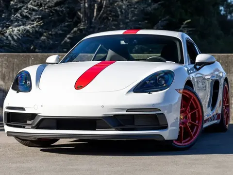 2022 Porsche 718 Cayman GTS 4.0