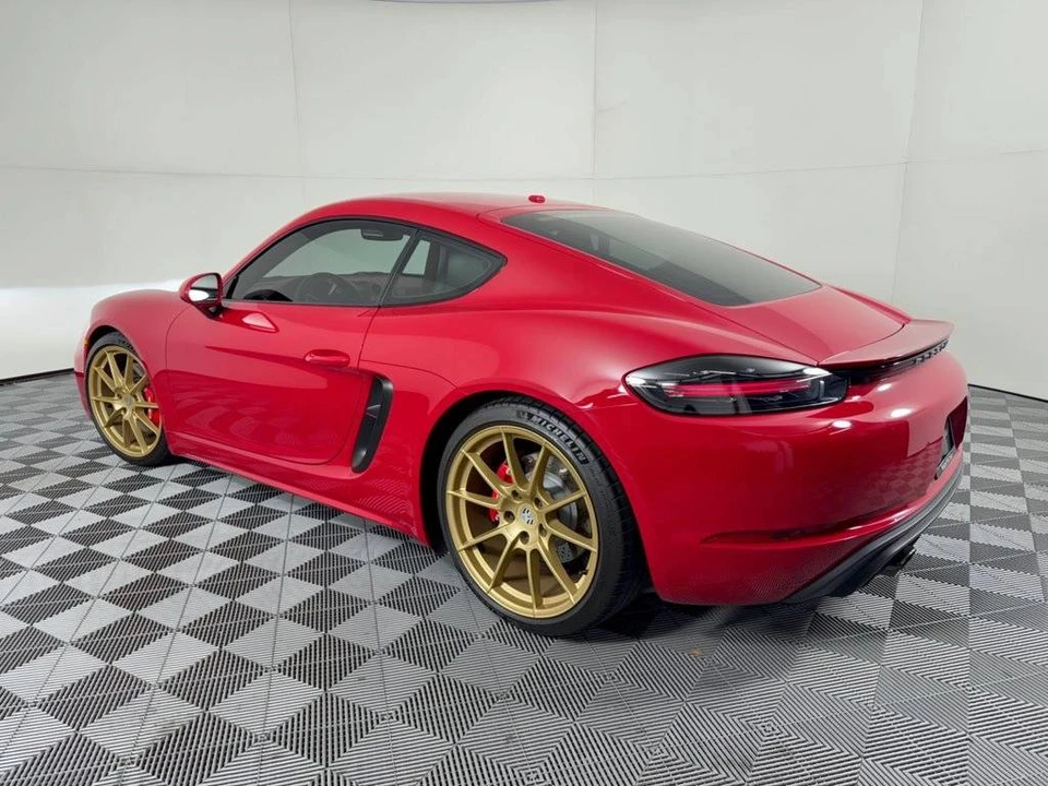 2022 Porsche 718 Cayman GTS 4.0 - Image 3 of 5