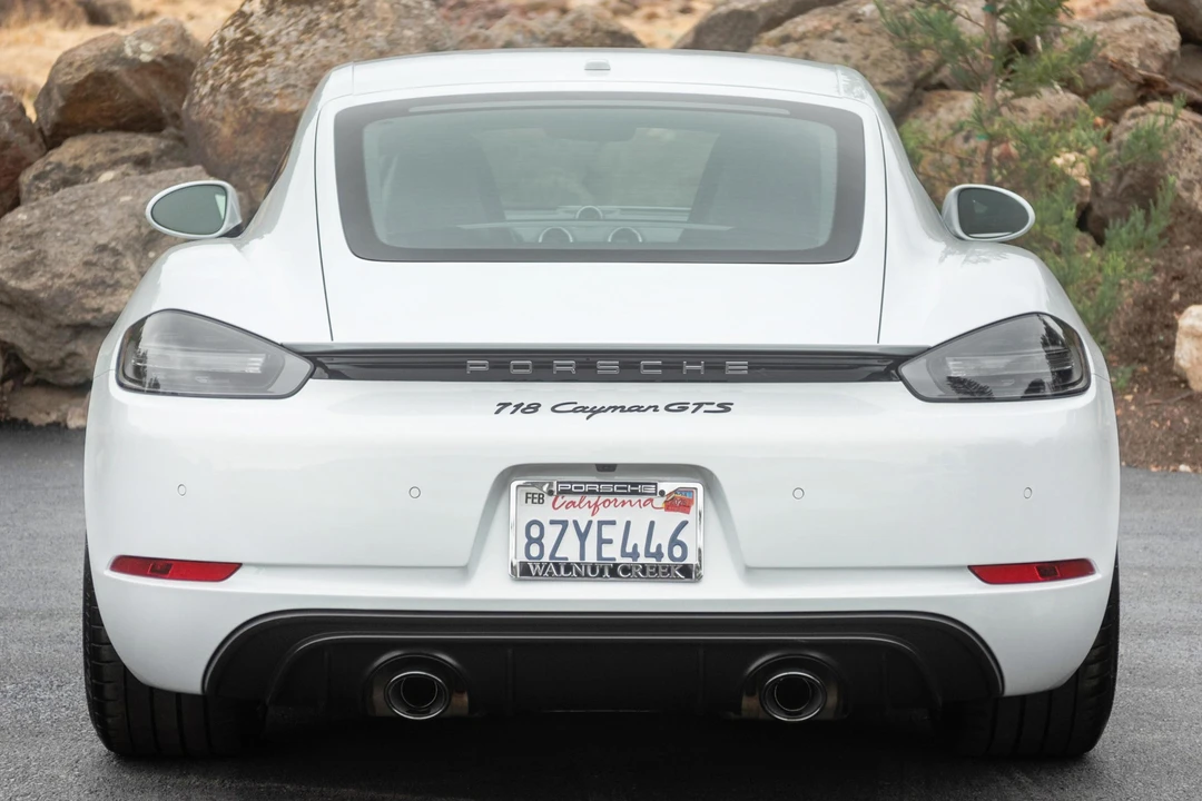 2022 Porsche 718 Cayman GTS 4.0 - Image 5 of 5