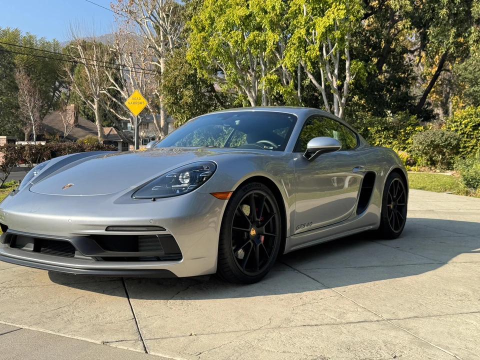 2022 Porsche 718 Cayman GTS 4.0 - Image 9 of 30