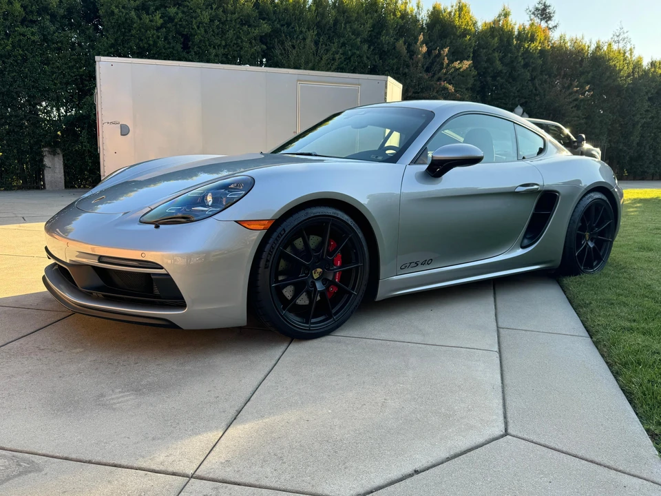 2022 Porsche 718 Cayman GTS 4.0 - Image 10 of 30