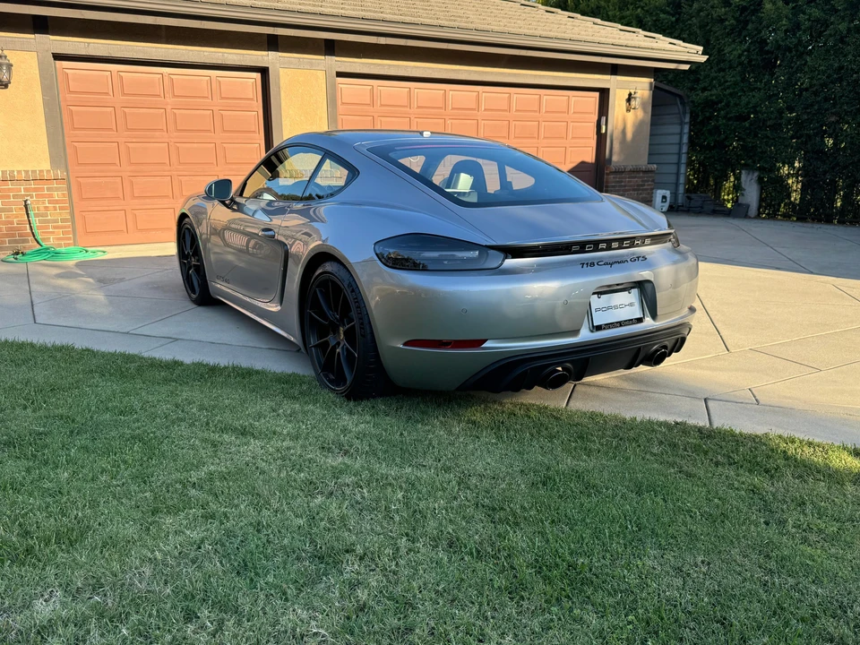 2022 Porsche 718 Cayman GTS 4.0 - Image 13 of 30