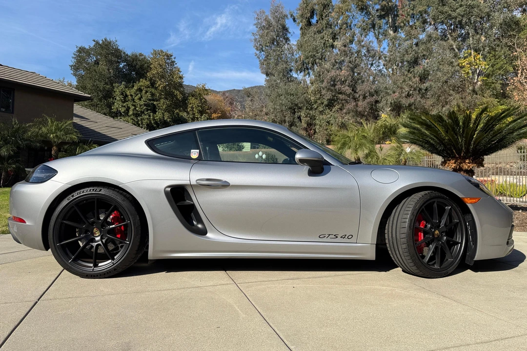 2022 Porsche 718 Cayman GTS 4.0 - Image 3 of 30