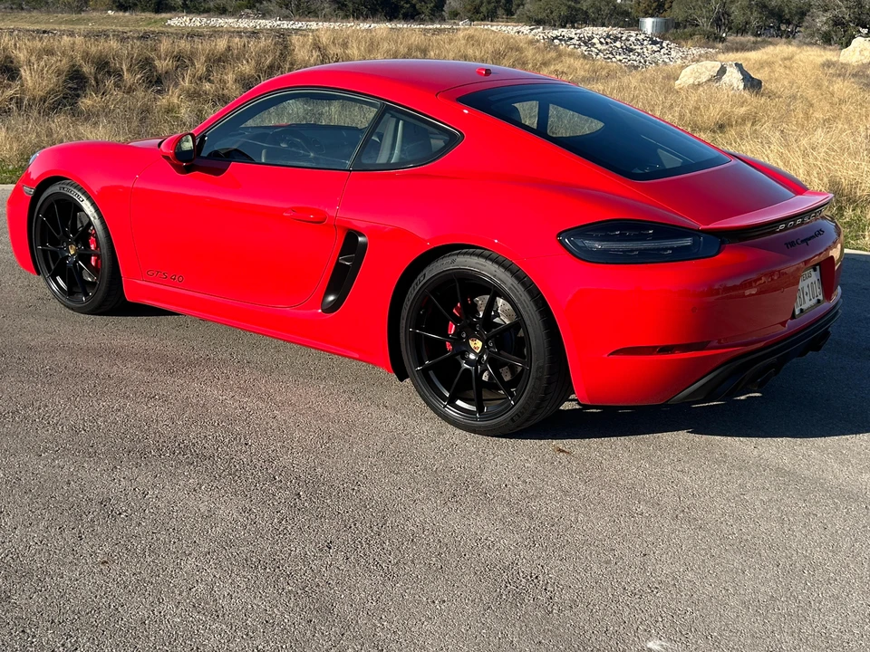 2022 Porsche 718 Cayman GTS 4.0 - Image 17 of 31