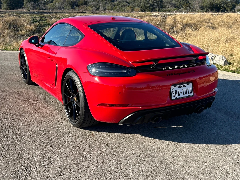 2022 Porsche 718 Cayman GTS 4.0 - Image 18 of 31