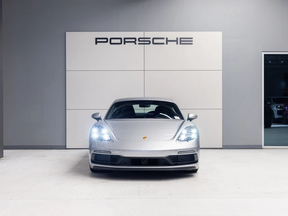 2022 Porsche 718 Cayman GTS 4.0 - Image 10 of 31