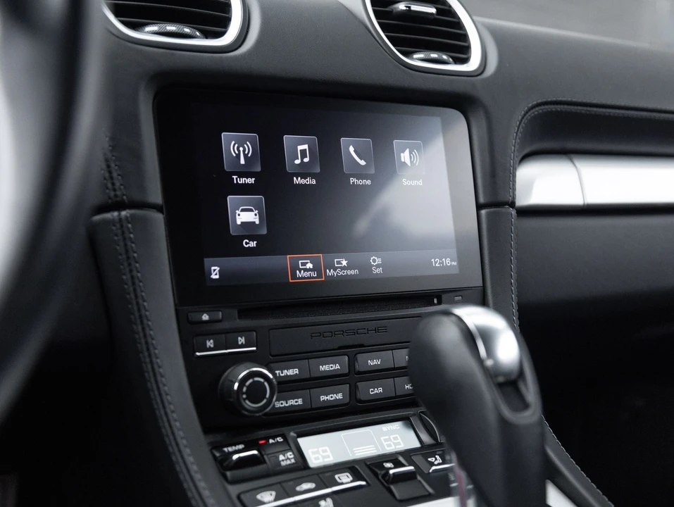 2022 Porsche 718 Cayman GTS 4.0 - Image 25 of 31