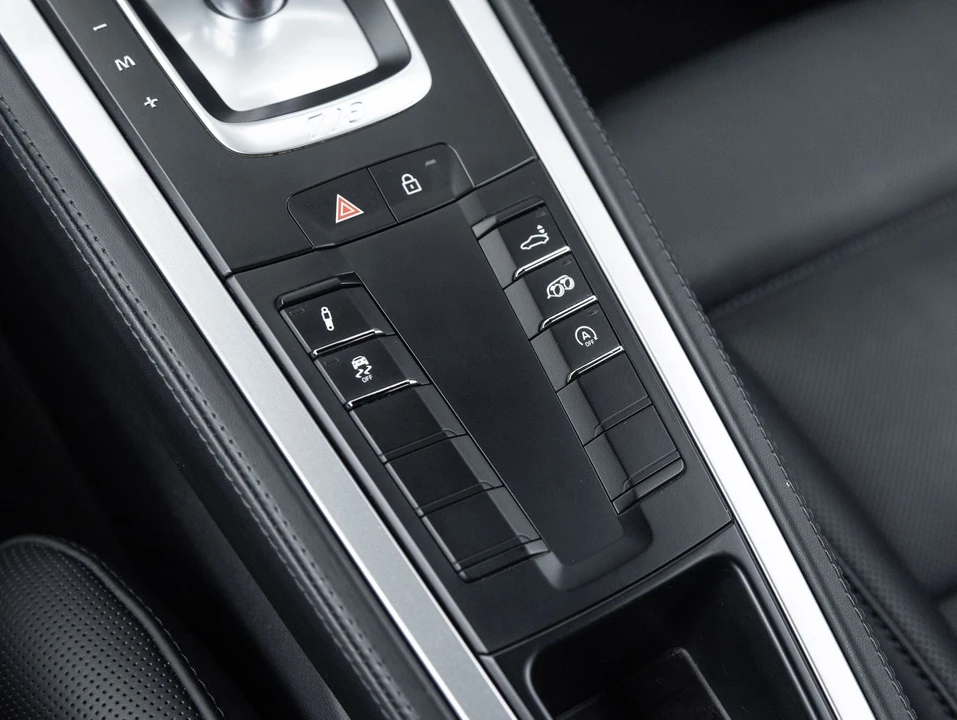 2022 Porsche 718 Cayman GTS 4.0 - Image 29 of 31