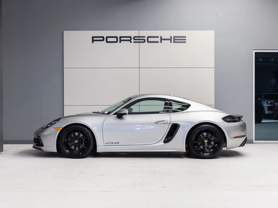 2022 Porsche 718 Cayman GTS 4.0 - Image 2 of 31