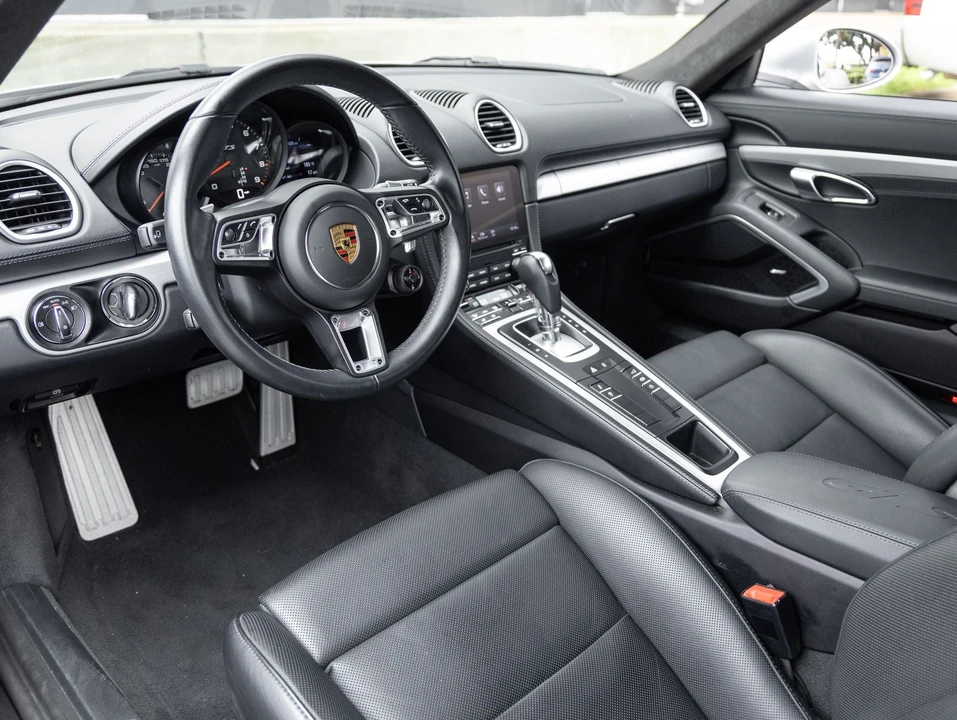 2022 Porsche 718 Cayman GTS 4.0 - Image 4 of 31